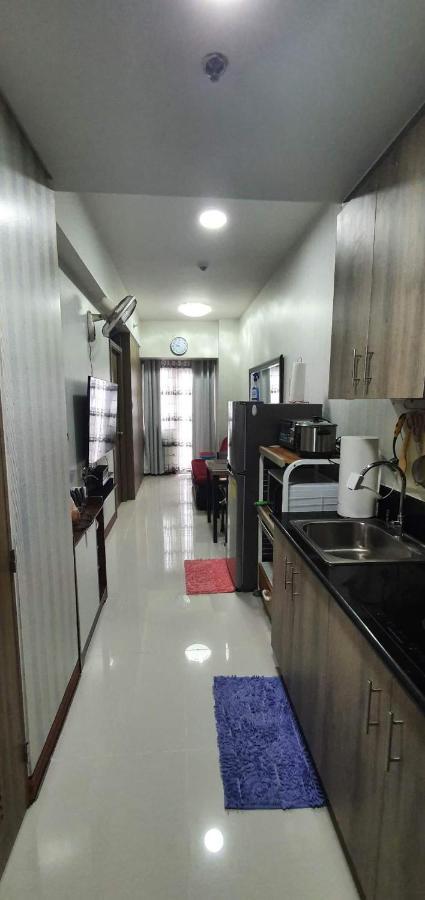 Schoenes Apartment Mit Pool-Nutzung Manila Exterior foto