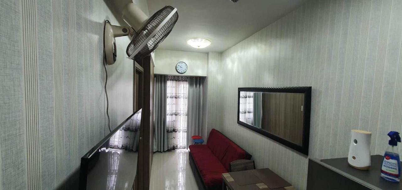 Schoenes Apartment Mit Pool-Nutzung Manila Exterior foto
