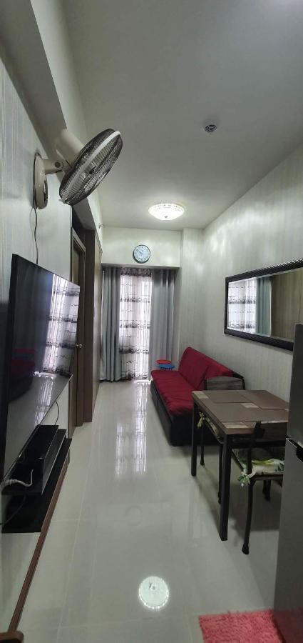 Schoenes Apartment Mit Pool-Nutzung Manila Exterior foto